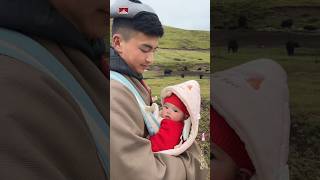 Tibetan young father carrying a baby 👶🥰 tibetan youngdad fatherlove babyreels fatherdaughter [upl. by Ahsineb274]