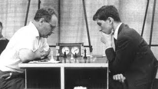 Mikhail Botvinnik vs Bobby Fischer  Olympiad Varna Bulgaria 1962 [upl. by Idroj904]