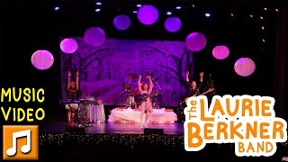 quotRocketship Runquot by The Laurie Berkner Band LIVE in Tarrytown [upl. by Siegler]