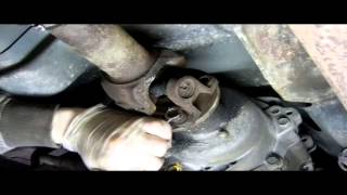 91 Ford ExplorerRanger Transfer Case Removal how to 89 90 92 93 94 95 96 97 98 99 [upl. by Tressia686]