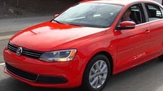 Car Tech  2014 Volkswagen Jetta SE [upl. by Major]