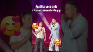 Joven chileno sorprendió a romeo santos en pleno concierto viralshort bachata 🥰🥰 tendencia [upl. by Ringo950]