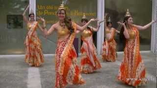 Spectacle de Danse Indienne Bollywood avec Kiya Show2 au Musée Cours de Danse à Bayonne et Biarritz [upl. by Chapel]