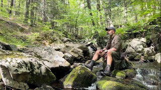 Bushcraft Spain Plough Point Poncho Shelter Oilskin Bedroll Bear on a Woodland Stream [upl. by Carder]