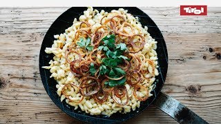 Käsespätzle Das allerbeste Tiroler Kasspatzln Rezept 👨🍳 [upl. by Idnerb]