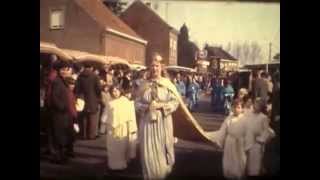 HeistopdenBerg  de processie en jaarmarkt van 1983 in Hallaar [upl. by Kennet]