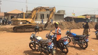 ROAD CONSTRUCTION IN GHANA 🇬🇭 CURRENTLY EAST LEGON HILLS [upl. by Aleetha939]