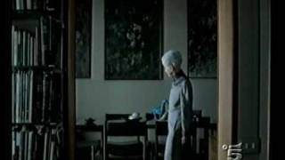 Spot Telecom Italia sogg Rita Levi Montalcini  2001 [upl. by Marian]