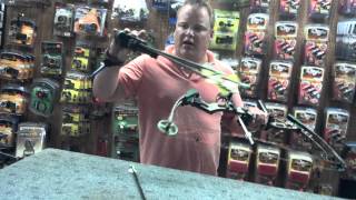 Used RightHanded Bear Archery Showdown Compound Bow Ready to Shoot Package [upl. by Loar]