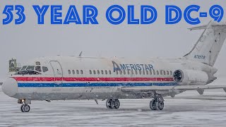 53 year old Jet Ameristar McDonnell Douglas DC915F DC91 in Montreal YULCYUL [upl. by Brigid]