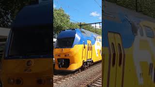 VERTICAAL VIRM Compilatie op Station Deurne  OnRails [upl. by Noissap]