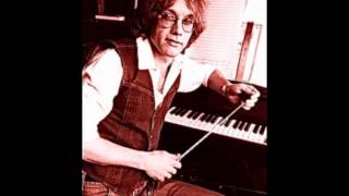 Warren Zevon Accidentally Like A Martyr [upl. by Trebliw]