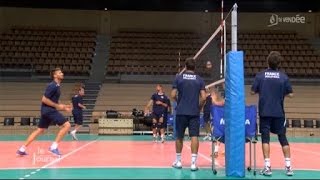 Volleyball  L’équipe de France se prépare au Vendéspace [upl. by Odinevneib]