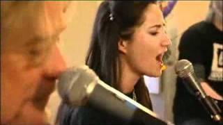 LFDH Episode 54 Daryl Hall with KT Tunstall  Kiss On My List [upl. by Pirbhai558]