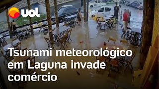 Tsunami meteorológico em Laguna câmeras flagram avanço do mar veja vídeo [upl. by Ayotna591]