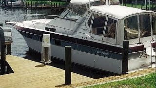 1986 Cruisers Yacht Esprit 33ft Motor Yacht [upl. by Forrester]