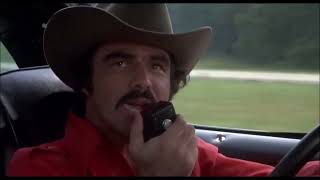 Eastbound and Down por Jerry Reed del filme quotDos Pícaros con Suertequot Smokey and the Bandit [upl. by Blockus]