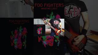 Foo fighters  White limo Bass cover shorts short foofighters davegrohl whitelimo basscover [upl. by Assirt]