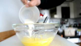 Video ricetta quotCrema pasticcera al microonde Senza Glutinequot Gluten Free  Aglio in Camicia [upl. by Nnairrehs336]