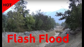 🛑 massive debris flow illgraben Schlammlawine [upl. by Calmas]