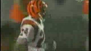 Bengals Lewis Billups drops interception in 1988 SuperBowl [upl. by Stephana121]