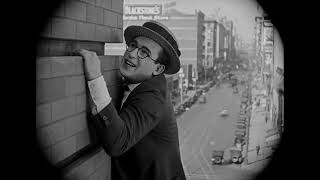 SAFETY LAST FAMOUS SCENE HAROLD LLOYD 1923 SILENT MOVIES [upl. by Dareece]