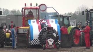 Roude Leiw  Tractor Pulling Füchtorf 2012 [upl. by Adalheid]