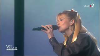 Angèle  « Bruxelles je taime »  Live  Les Victoires de la musique 2022 [upl. by Anner480]