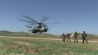 US Marines conduct HRST Ops via a CH53E Super Stallion of HMH466 [upl. by Nai]