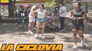 🇨🇴 Fitness in the streets of Colombia [upl. by Norved]