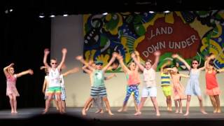 Primary School dance performance Run to Paradise  class 3AWamp 3F [upl. by Isolda]