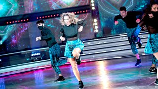 Rocío Marengo y Nacho Pérez Cortés bailaron el shuffle y su familia los felicitó con carteles [upl. by Kary]