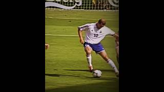 zinedine zidane skills [upl. by Arimlede]