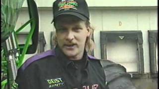 GRAVE DIGGER runs a 985 et in the 14 mile WOW [upl. by Idnym]