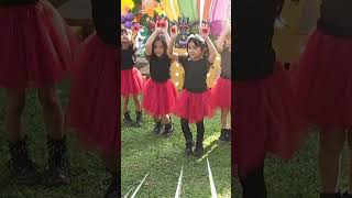 SAMANTHA TAMPIL DANCE DI ACARA PERPISAHAN SEKOLAH [upl. by Leahcimnaj]