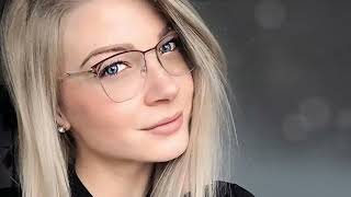 Rimless Glasses VS Half Rim Which is Best for You [upl. by Colette884]