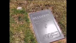 DS Tom Sneddons grave Rest In Hell [upl. by Alitta607]