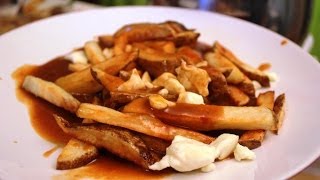 Comment faire de la poutine maison  Recette 1  Cooking with Mira [upl. by Barthold]