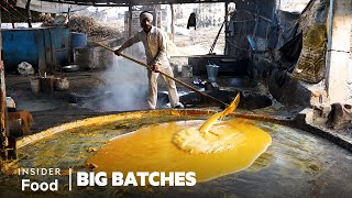 How 20000 Kilograms Of Traditional Jaggery Gur Are Produced In Iqbalpura India Every Day [upl. by Hehre]