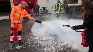 Brandschutzhelferausbildung der Gemeinde ElchesheimIllingen [upl. by Esilram]