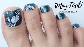 😍 DISEÑO de UÑAS de los PIES con PEDRERÍA y FLORES BLANCAS 👣 MUY FÁCILES y BONITAS 💙💚🖤 [upl. by Arihat]