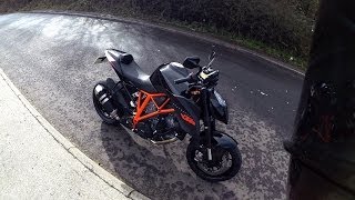 KTM Super Duke 1290 R Walk around and start [upl. by Schuh]