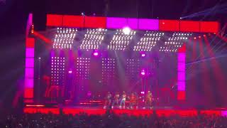 Bruno Mars  Uptown Funk Live Toronto 24K Magic World Tour Finale [upl. by Sathrum]