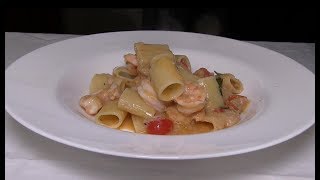 Pasta con Atún y Camarones [upl. by Libna]