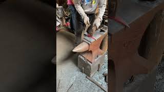 Rock splitting iron chisel making process Good tools and machinery can increase work efficiency [upl. by Jedthus]