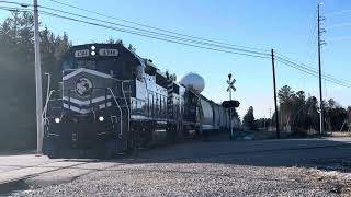 LSRC 4304 amp LSRC 304 Northbound in Alpena Mi [upl. by Llabmik815]