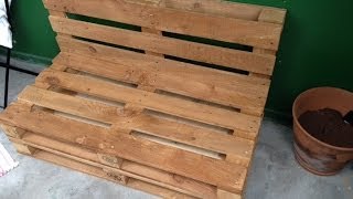 DIY Eine Bank aus Europaletten bauen [upl. by Ilrac956]