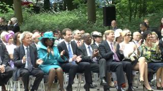 Dutch Queen Maxima sings Redemption Song from Bob Marley [upl. by Garin909]