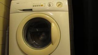 Zanussi F 1026  Spin amp Cleaning Part 12 [upl. by Filahk]