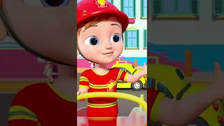 Hjul på brannbilen Shorts Ytshorts Littletreehouse Rhymes kidsongs firetruck [upl. by Yecart]